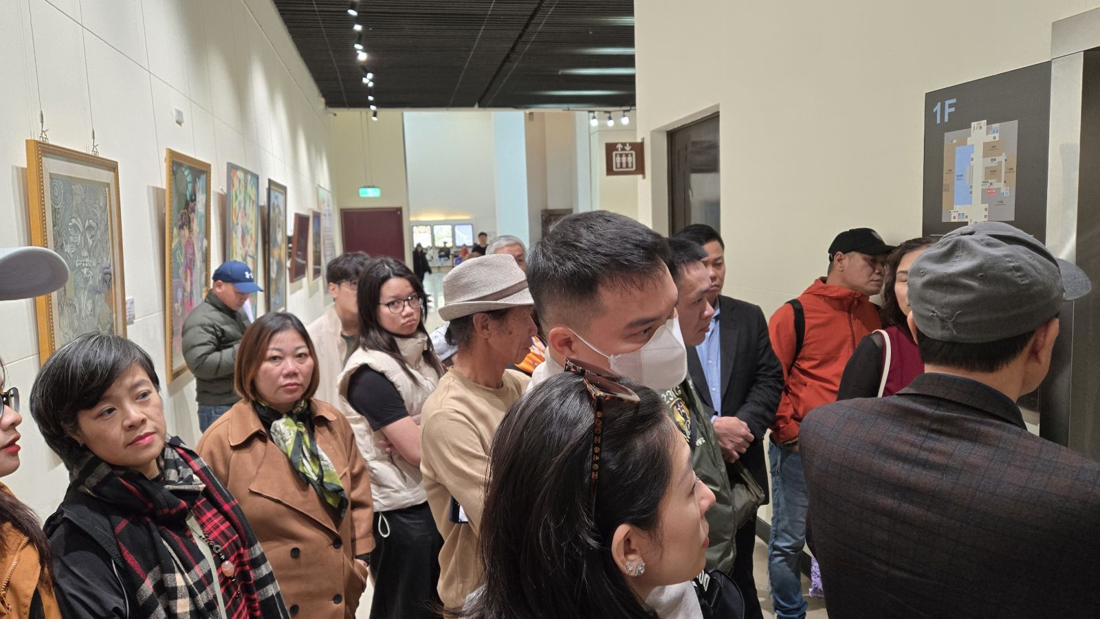 Có thể là hình ảnh về đài kỷ niệm